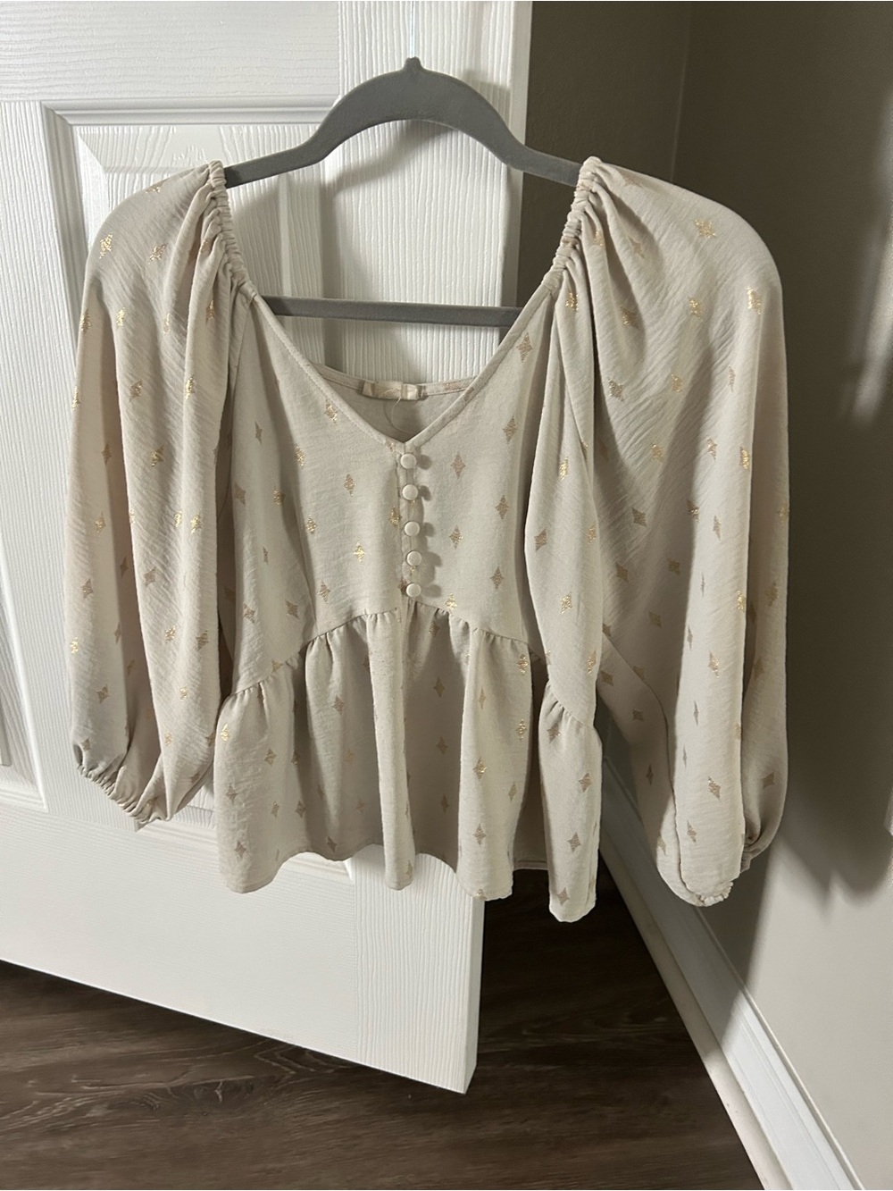 a.n.a Stars Blouse with Gold Accent